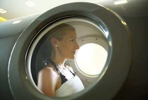 Hyperbaric Chamber for Healing Brain Injuries at Castle Rock Regenerative Healthcare